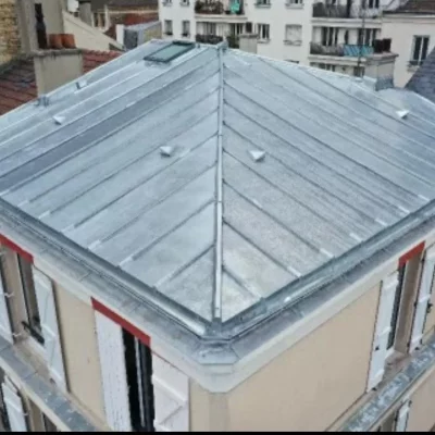 Rénovation toiture zinc Bruxelles